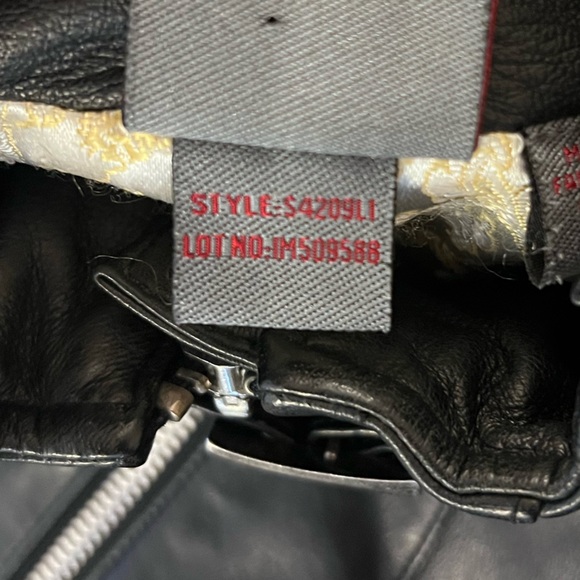 Parasuco Moto Leather Jacket - Picture 16 of 17